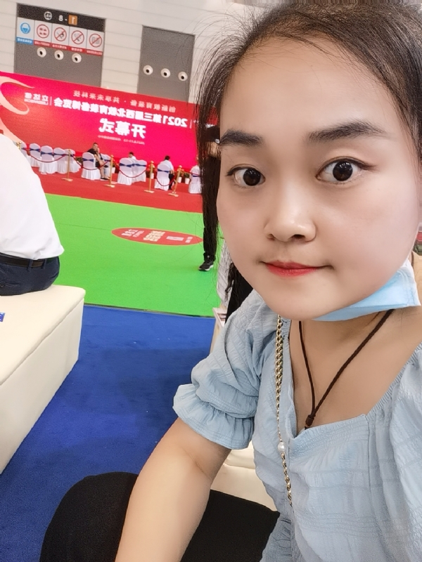 娜娜的第一张照片--包头相亲服务中心