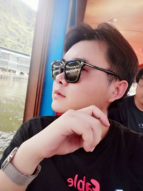 曲生的第一张照片--包头相亲服务中心