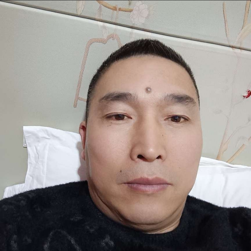 痴情男的第二张照片--包头相亲服务中心