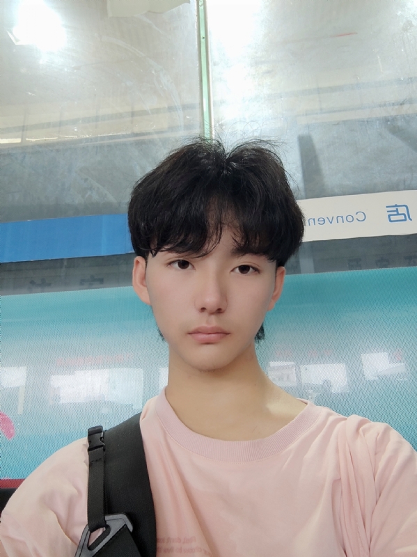 钱嘉豪的第二张照片--包头相亲服务中心