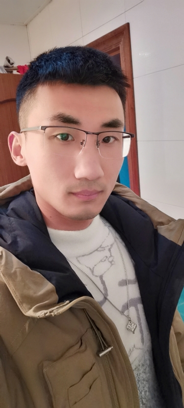 闯红灯吐泡泡的第一张照片--包头相亲服务中心