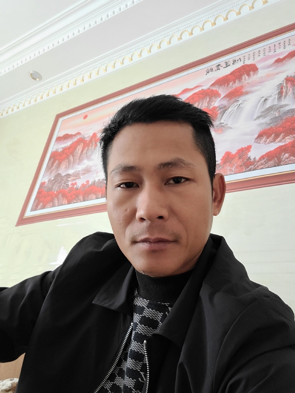 大叔的第一张照片--包头相亲服务中心