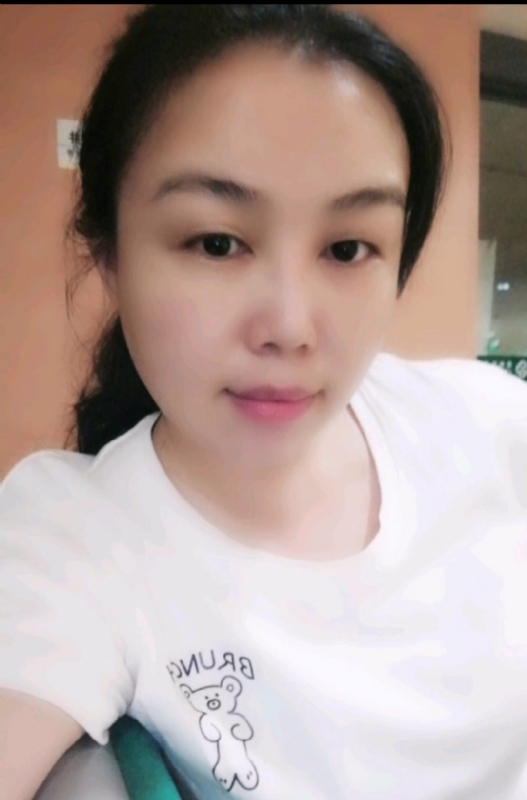 淡淡的云的第二张照片--包头相亲服务中心