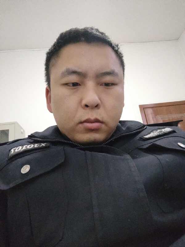 好纠结的第一张照片--包头相亲服务中心