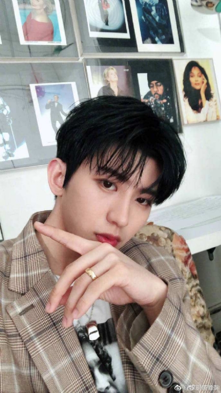 hjsjs的第一张照片--包头相亲服务中心