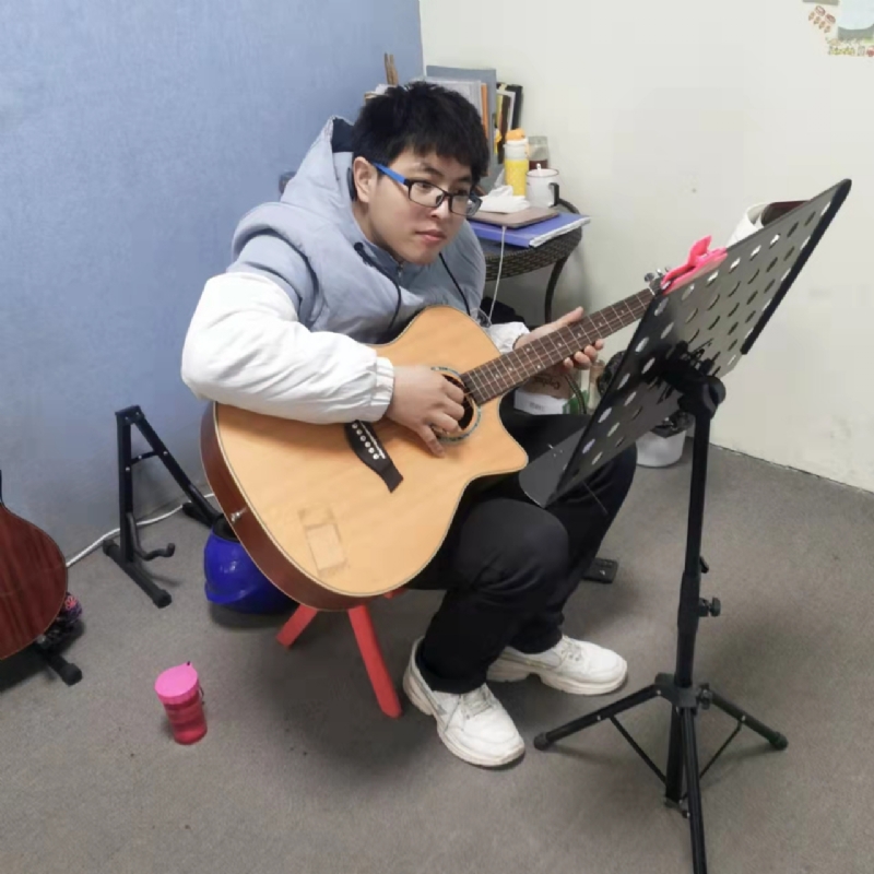 连城诀的第一张照片--包头相亲服务中心