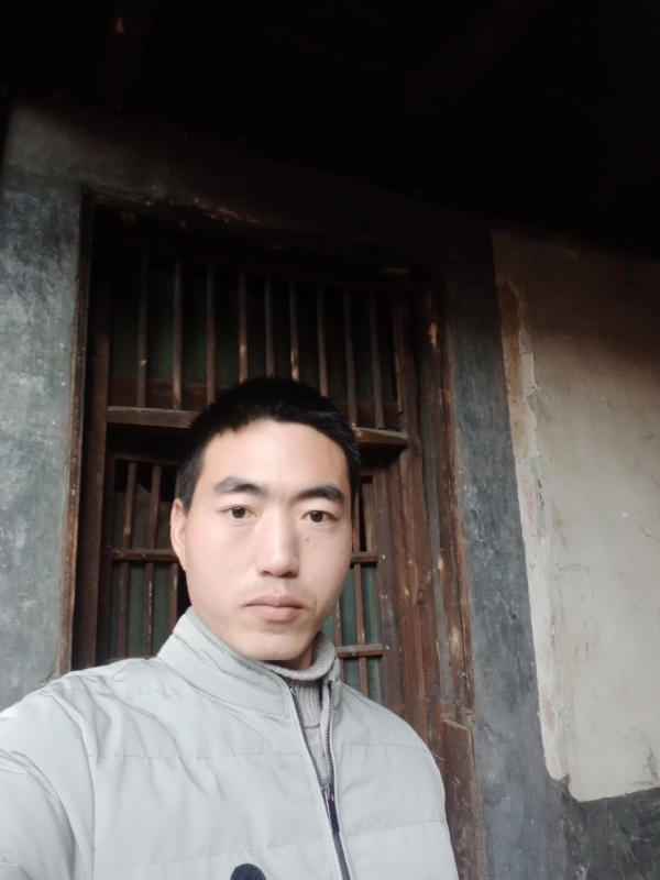 嫁与娶的第一张照片--包头相亲服务中心