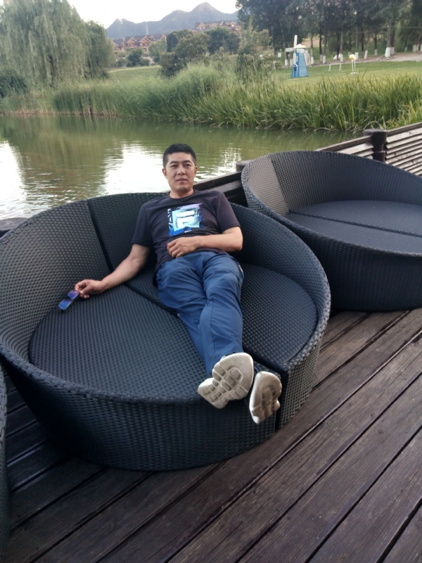 喜之郎的第一张照片--包头相亲服务中心