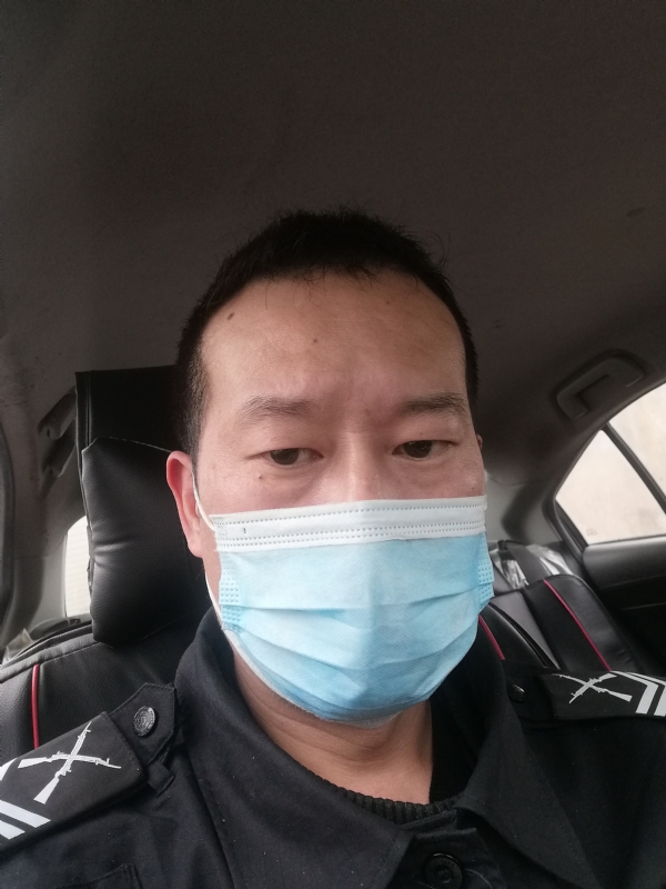 不会躲的刺猬的第一张照片--包头相亲服务中心