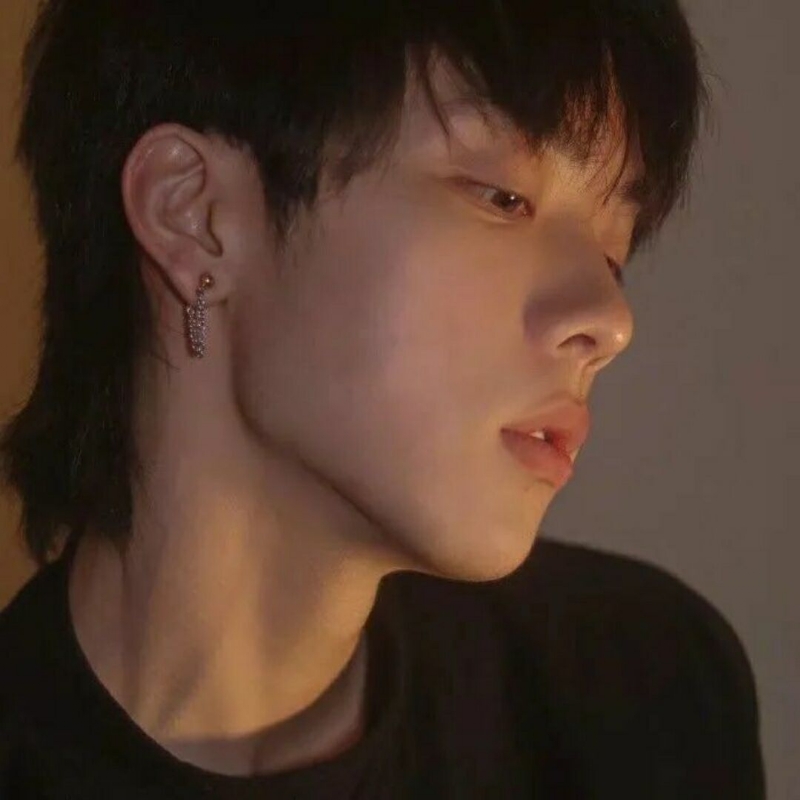 拾柒的第一张照片--包头相亲服务中心