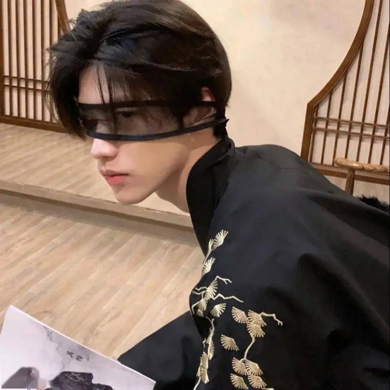 暖心男友的第一张照片--包头相亲服务中心