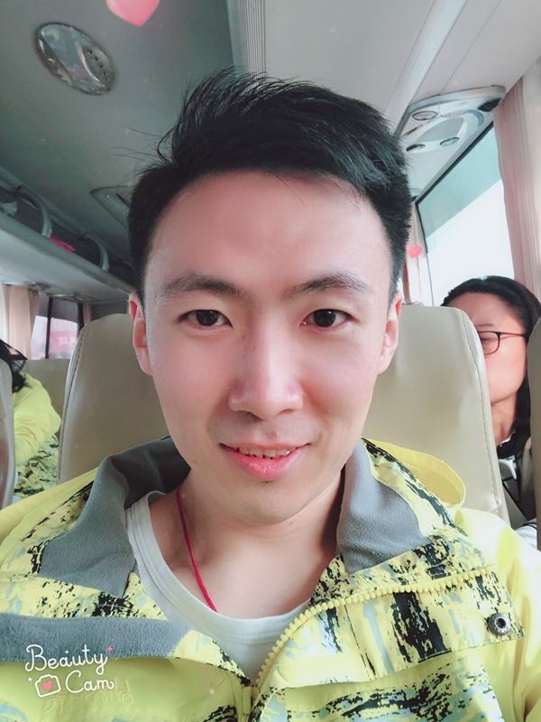 郭白白的第二张照片--包头相亲服务中心