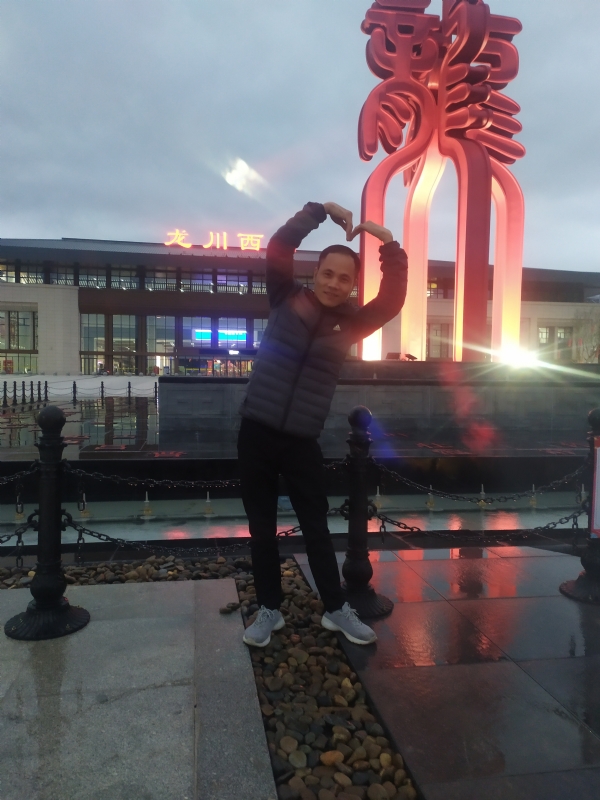 只为遇见你的第一张照片--包头相亲服务中心