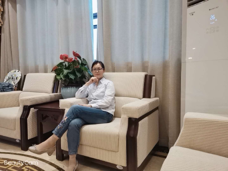 秋水伊人的第一张照片--包头相亲服务中心