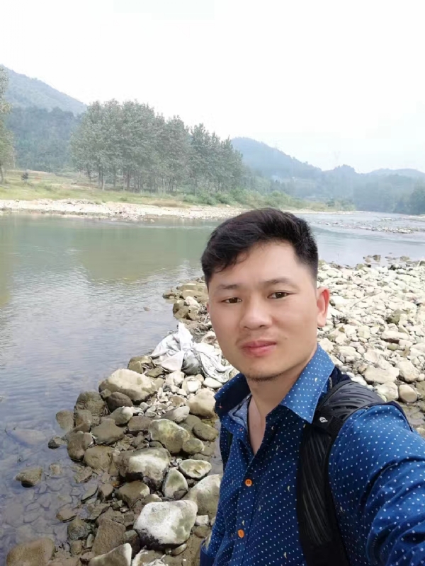 未来可期的第一张照片--包头相亲服务中心