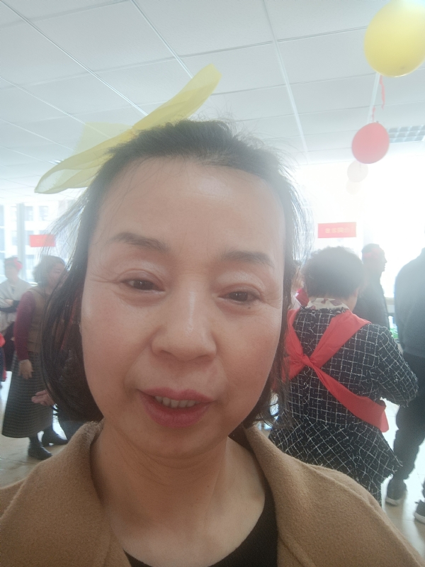 晨曦的第一张照片--包头相亲服务中心