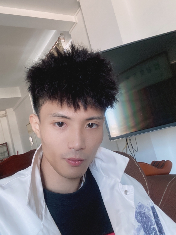 李邓平的第一张照片--包头相亲服务中心