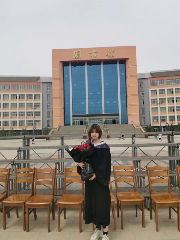 铁锤妹妹的第一张照片--包头相亲服务中心