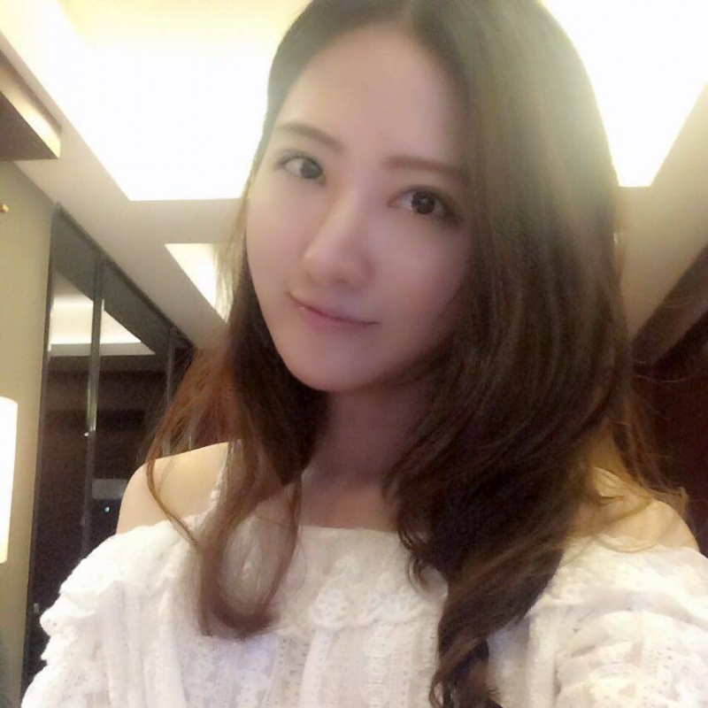 邓思帆的第一张照片--包头相亲服务中心