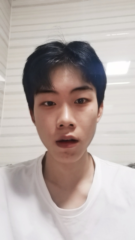 嘿的第二张照片--包头相亲服务中心