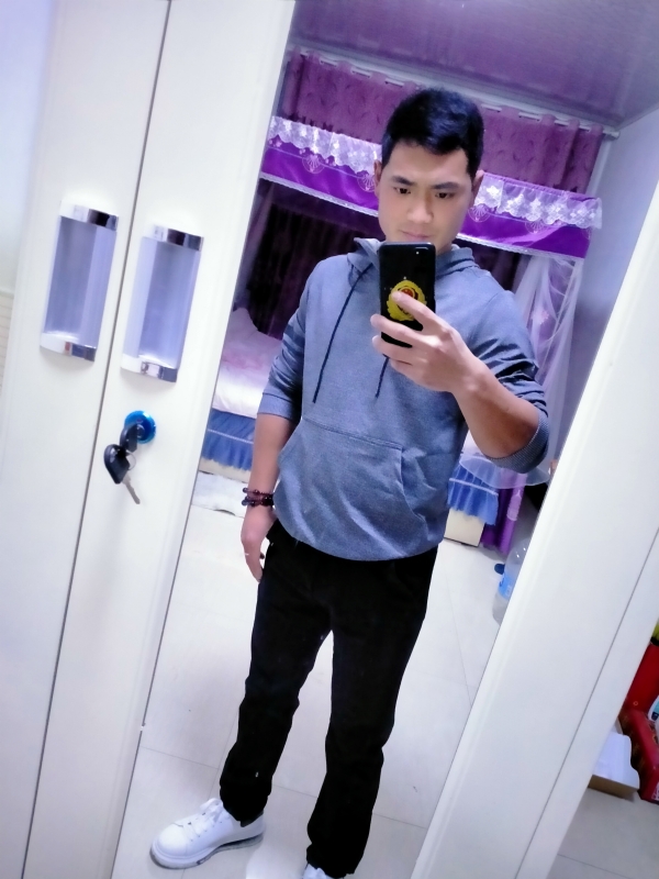 空心的第一张照片--包头相亲服务中心