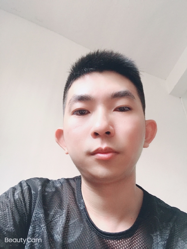 诚恳的第一张照片--包头相亲服务中心