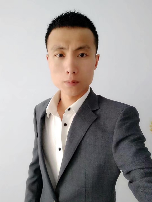 小军的第一张照片--包头相亲服务中心