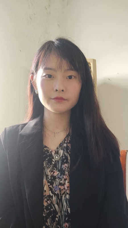 啾啾儿的第一张照片--包头相亲服务中心