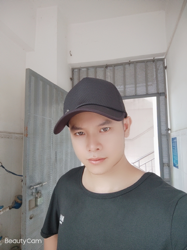 温暖的第一张照片--包头相亲服务中心