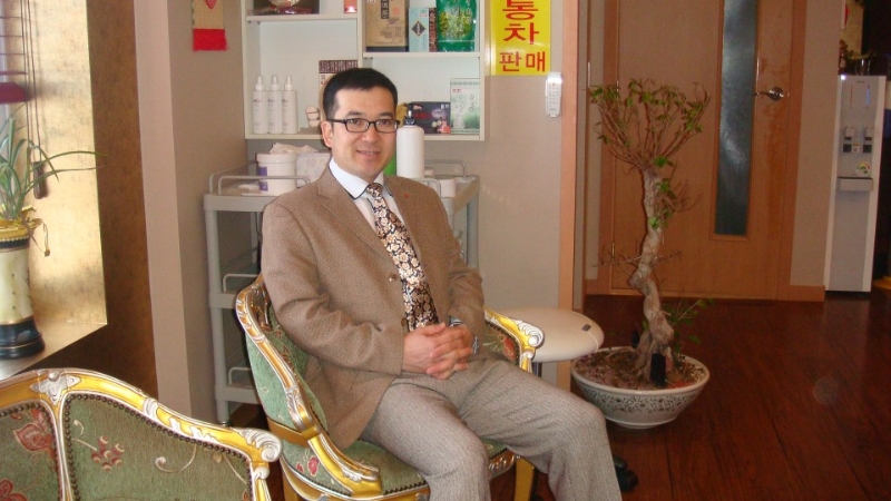 jinyuehan的第一张照片--包头相亲服务中心