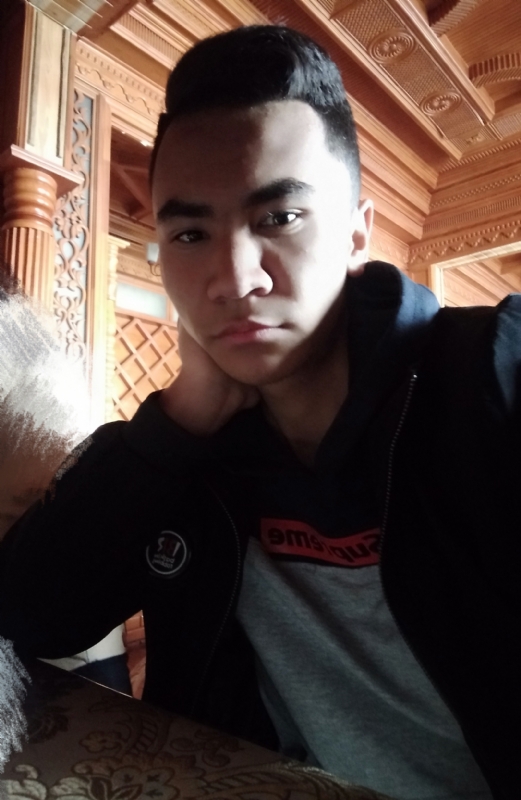 永不放弃的第一张照片--包头相亲服务中心