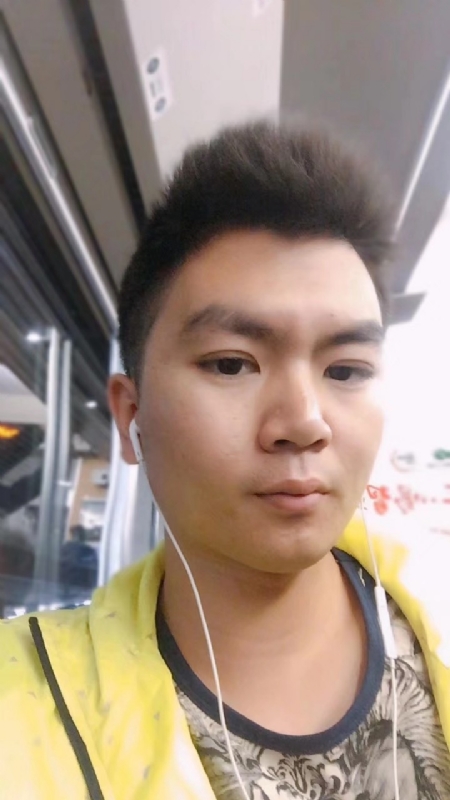 瑞泽的第一张照片--包头相亲服务中心