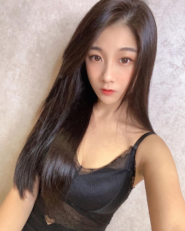 陳雅的第一张照片--包头相亲服务中心