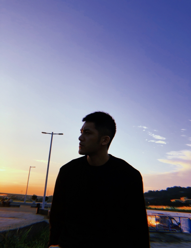 只抽半根煙的第二张照片--包头相亲服务中心