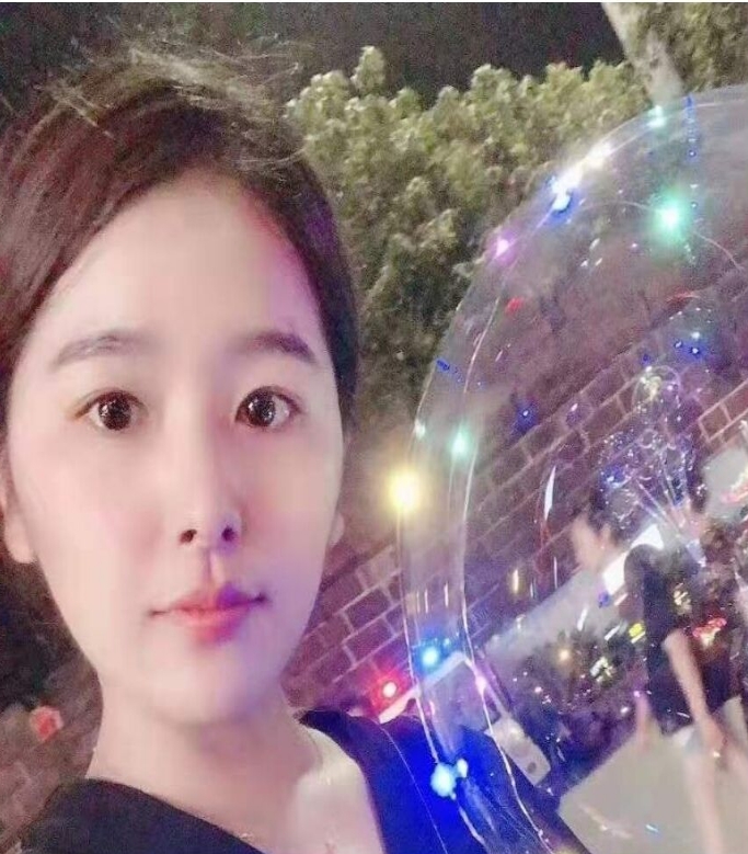 心碎小猪的第一张照片--包头相亲服务中心