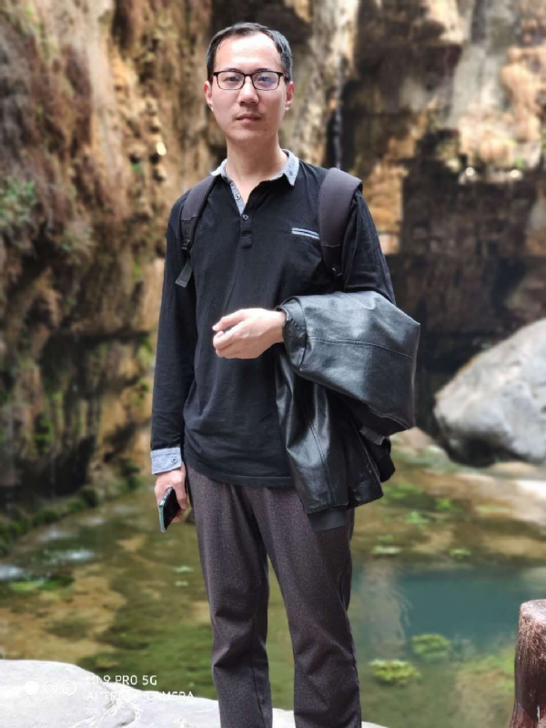 追日的第一张照片--包头相亲服务中心