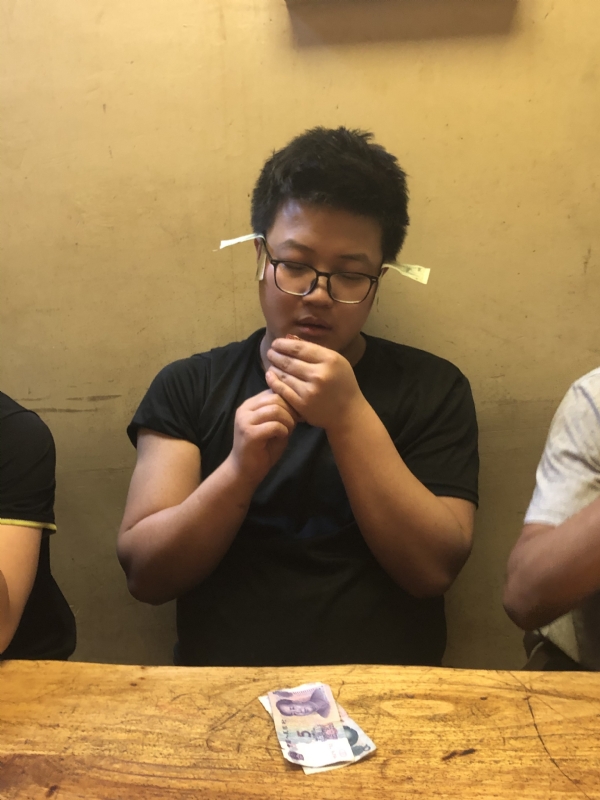 烦烦的时候的第一张照片--包头相亲服务中心