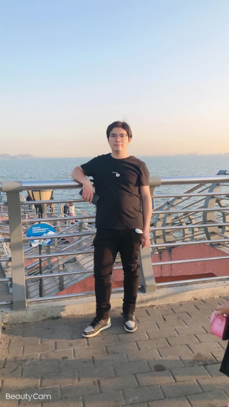 陆迅的第一张照片--包头相亲服务中心