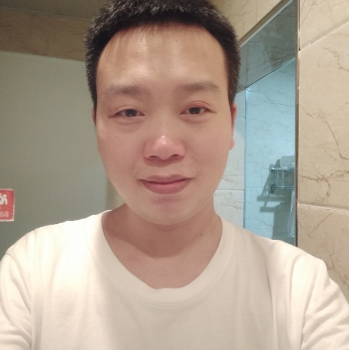 杯中酒的第一张照片--包头相亲服务中心