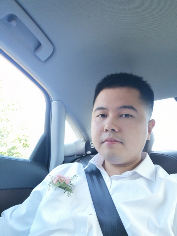 小阿郎的第二张照片--包头相亲服务中心