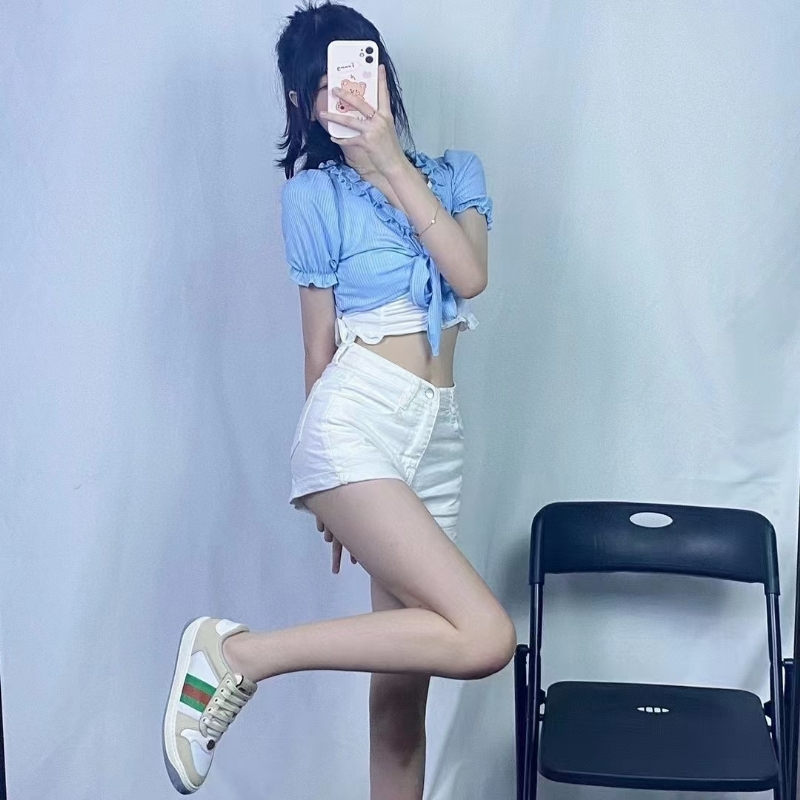 宝宝的第一张照片--包头相亲服务中心