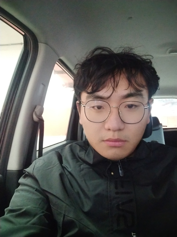 云淡风轻的第一张照片--包头相亲服务中心