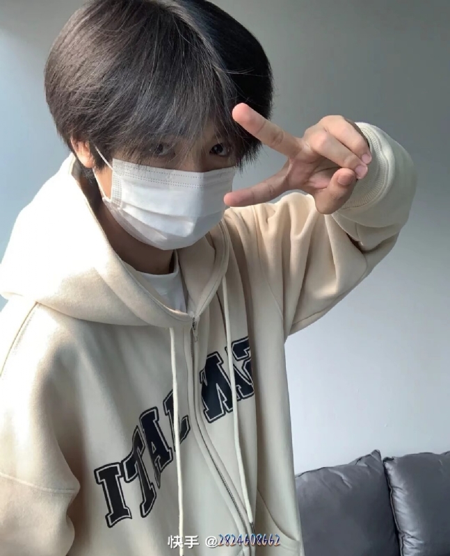 emo的风的第一张照片--包头相亲服务中心