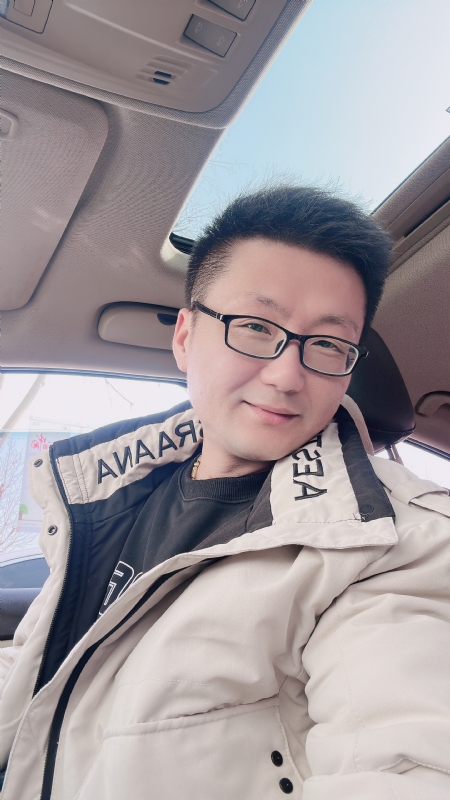 不离不弃的第二张照片--包头相亲服务中心