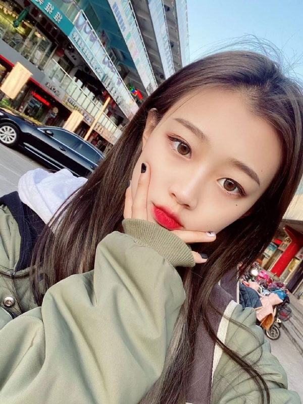 林儿呀的第一张照片--包头相亲服务中心