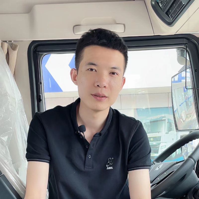 胡一凡的第二张照片--包头相亲服务中心