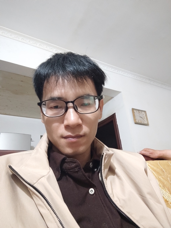 杨一凡的第一张照片--包头相亲服务中心