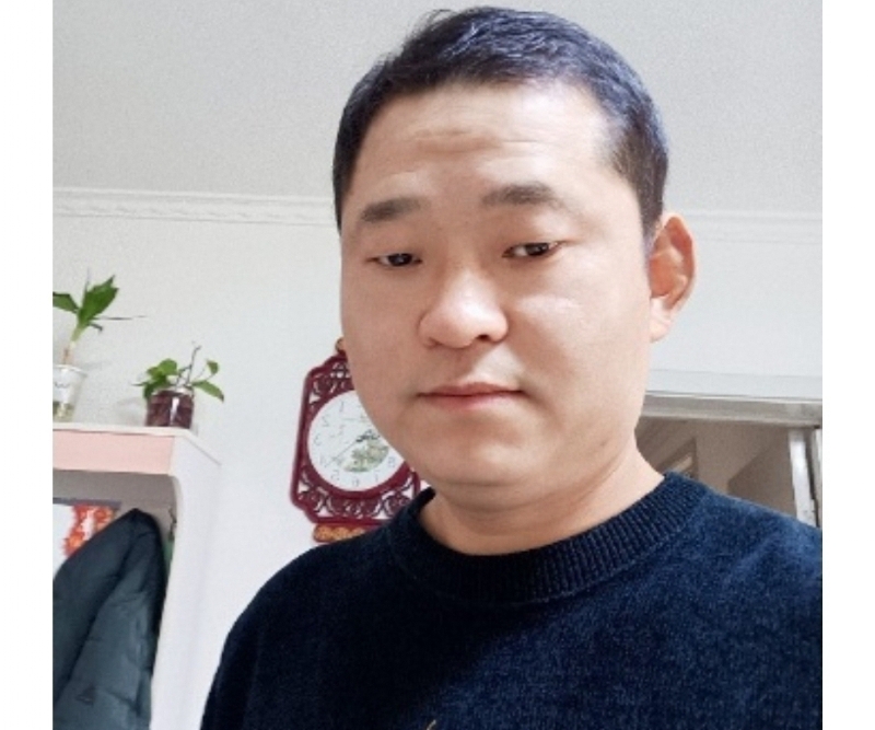 鹿先生的第一张照片--包头相亲服务中心