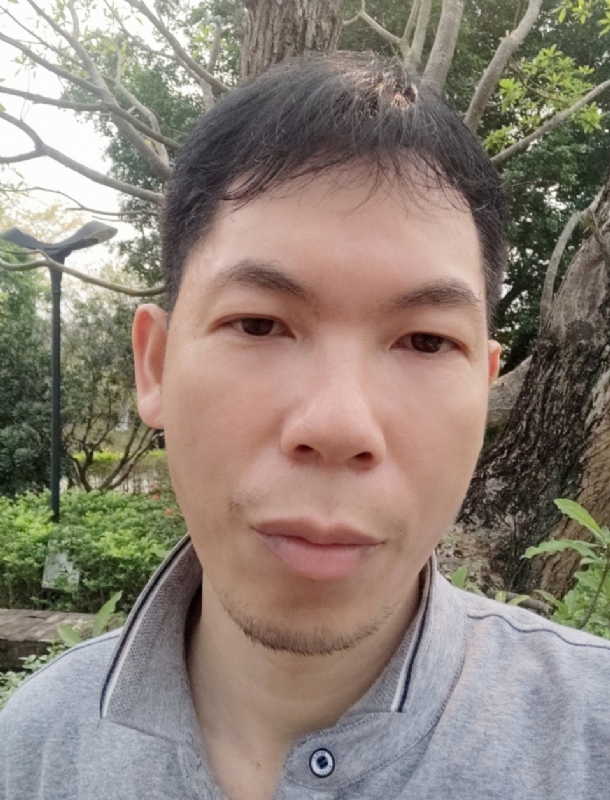 漂浮的云的第一张照片--包头相亲服务中心