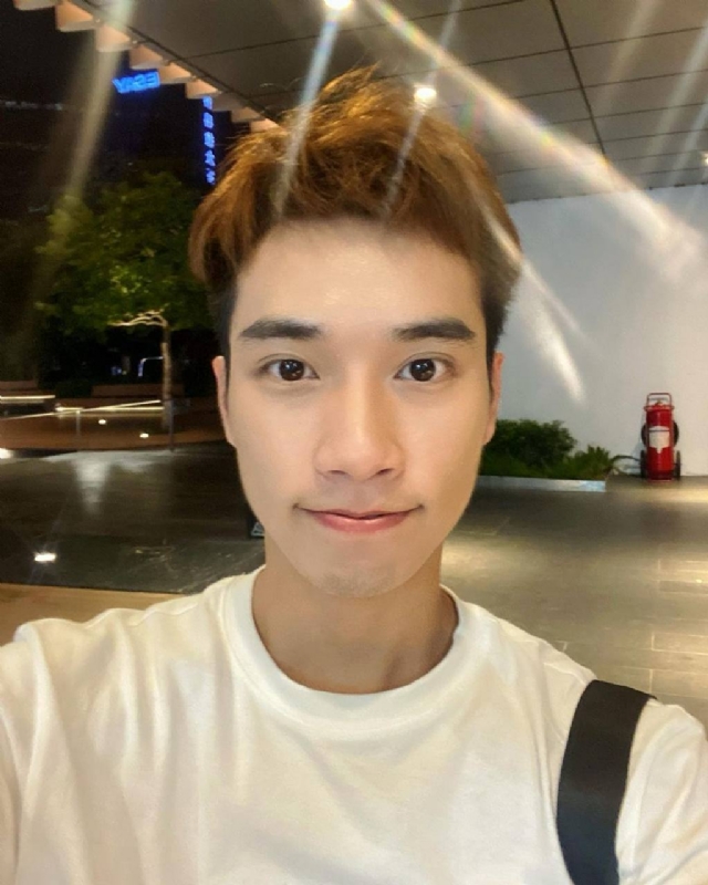 油菜花的第一张照片--包头相亲服务中心